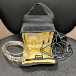 EUC Medela- Pump in Style Advanced - lovingly used